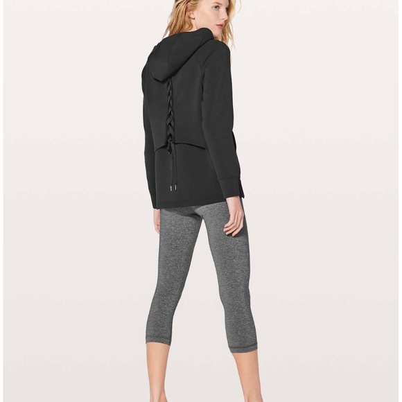 Lululemon Tied To You Jacket in Black Size 4 - Picture 1 of 11